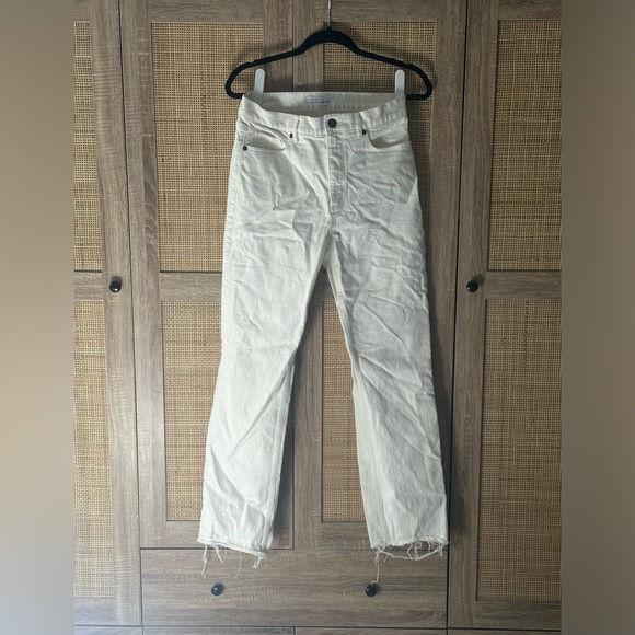 Loft High Rise Relaxed Straight Jeans with Raw Hem in Popcorn - 28x29 - Picture 4 of 12